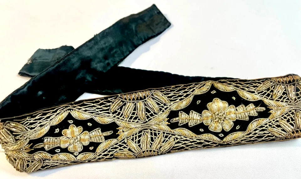VTG 1950s Zardozi Black Velvet Beaded 31"Waist Belt Black/Gold Silver Embroidery - Image 3 of 3