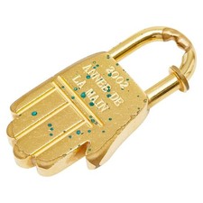 HERMES 2002 ANNEE DE LA MAIN Hand Motif Cadena Bag Charm Gold Plated