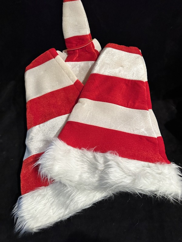 3 Qty New Christmas Holiday Hats By Dmm Mfrpartno X-Hhat - Festive Elves!