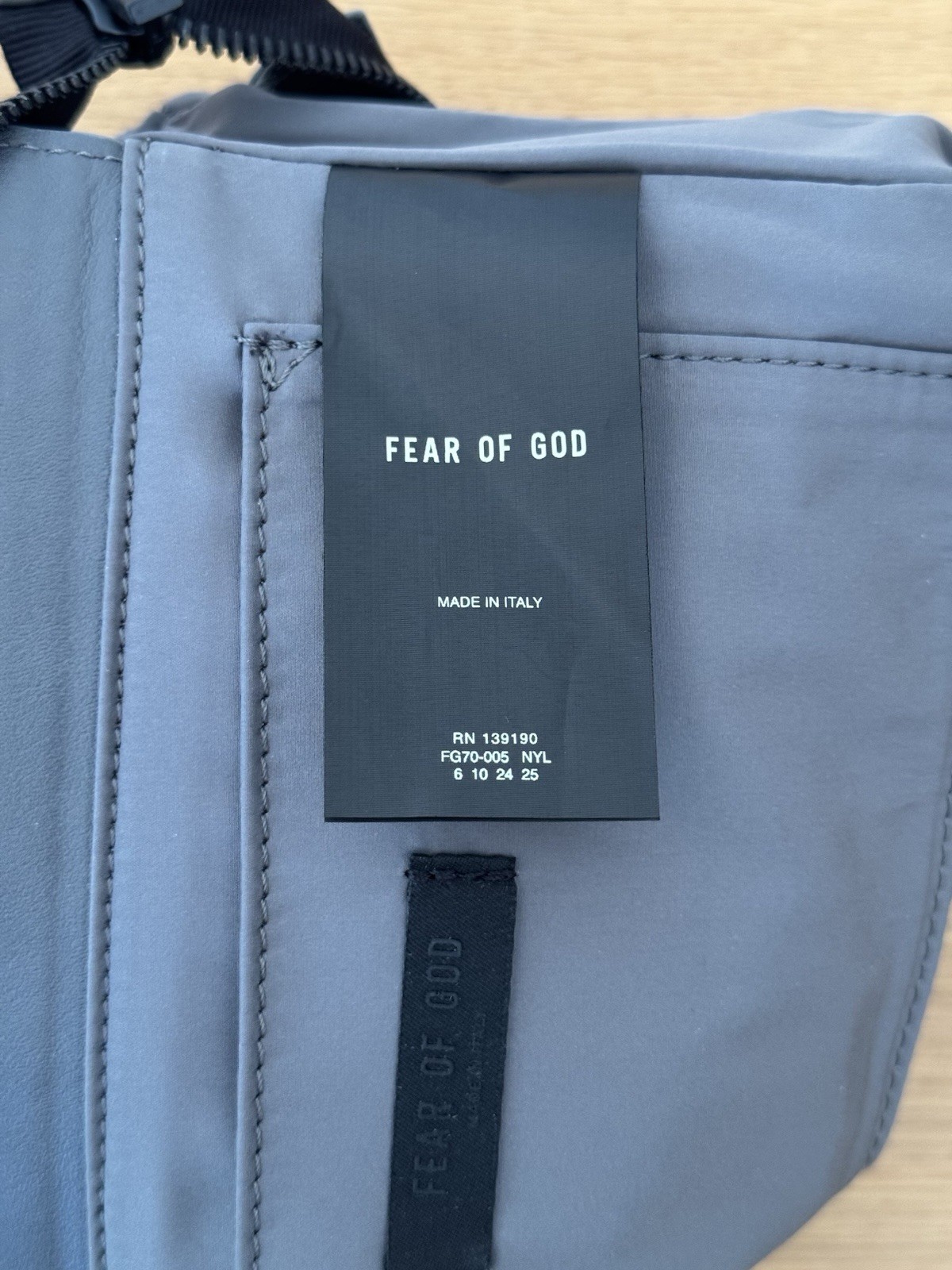BNWT Fear of God GREY Crossbody Bag Mr Porter Exclusive Jerry Lorenzo Minimal thumbnail 12