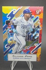 2025 Topps Pristine - Salvador Perez #117 Primaries Refractor /10