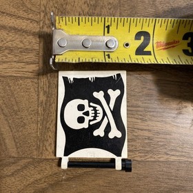 LEGO 1991 Rock Island Refuge 6273 Vintage Pirate Flag