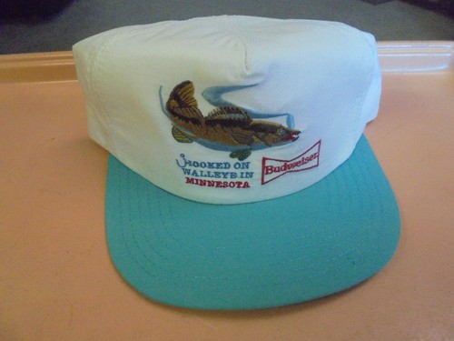 Vtg Hooked on Walleye Fishing Minnesota Budweiser Beer Trucker Snapback Hat Cap