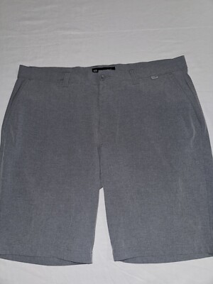 Travis Mathew Shorts Mens Size 38 Golf Gray 10  Flat Front Performance Wicking