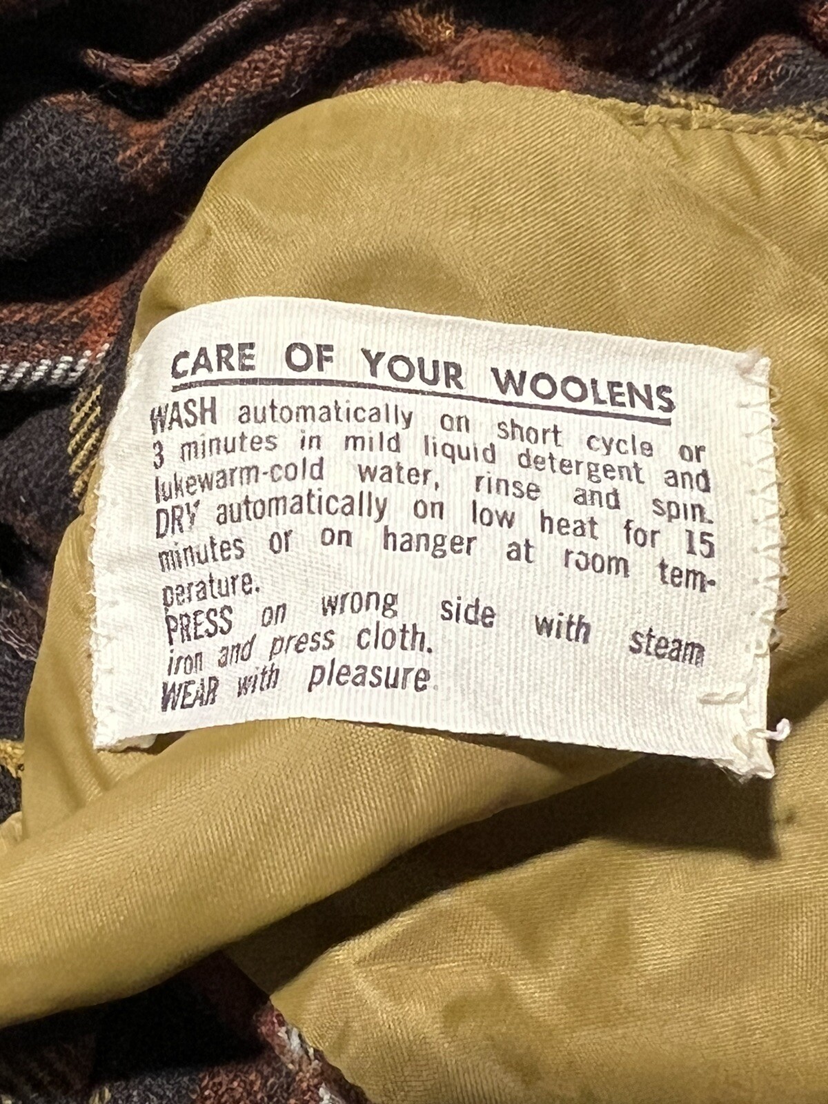 VINTAGE Pendleton Shirt Men Medium Wool Plaid Boa… - image 6