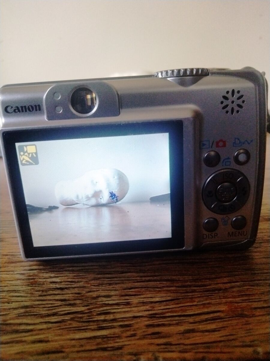 Canon Power Shot A560 Digital Camera 7.1 MP Silver 4X Canon Power Shot A560 Digital Camera 7.1 MP Silver 4X
