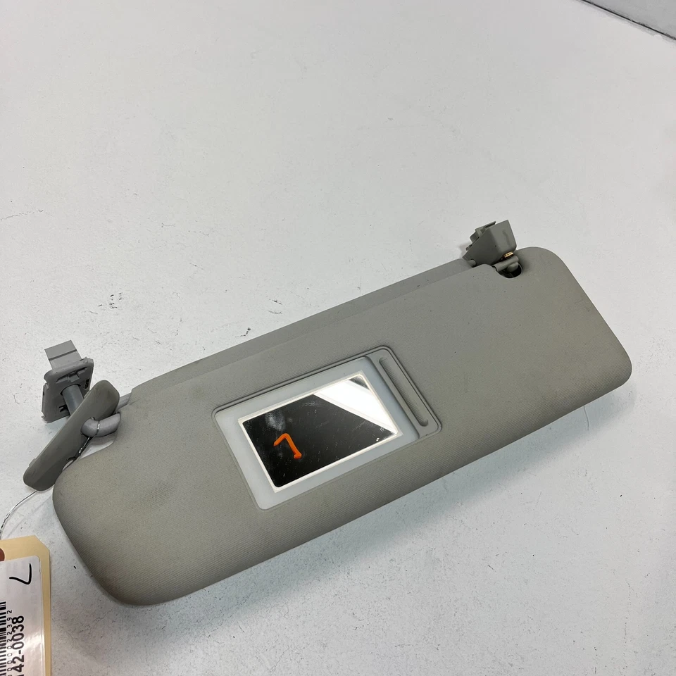 Parasol lado conductor izquierdo Volkswagen Touareg 2011-2014 fabricante de equipos originales Foto 3 de 4