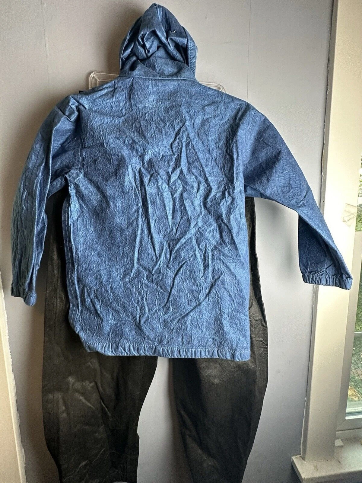Jacket and Pant Frogg Toggs Unisex Rain Suit Size Large Lightweight Packable