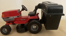 VINTAGE LAWN CHIEF RIDING LAWN MOWER 520 DIE CAST BANK 1991 1:16 U.S.A.