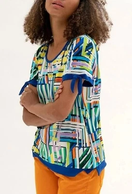 Shirt Ulfa Kurzarm Rundhals Viskose Jersey abstrakter Print blau / weiß / bunt - Bild 1 von 2