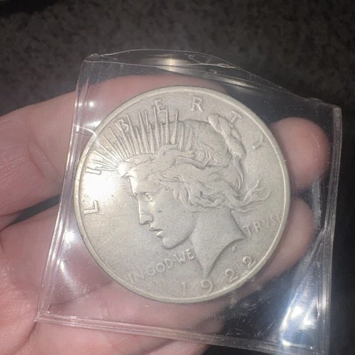 💰1922 Peace Silver Dollar-Circulated See Description