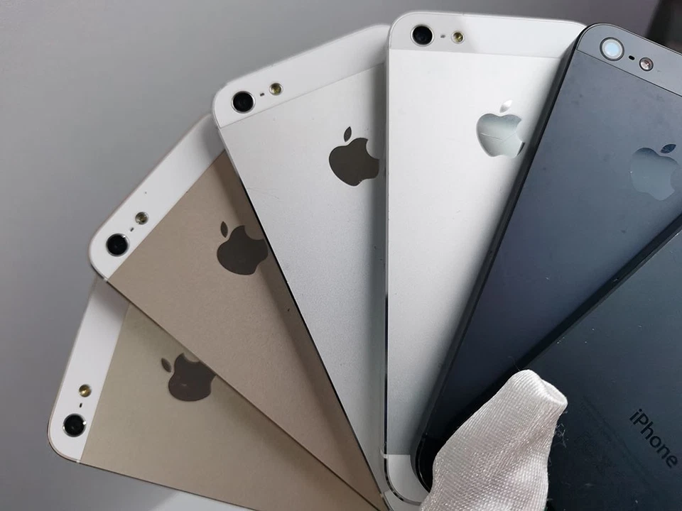 Apple iPhone 5 - 无锁版 16GB / 32GB - iOS 10 - 金色/黑色/银色 - 90% N ew — 第 4/4 张图片