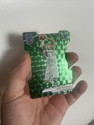 Dirk Nowitzki Panini Donruss Elite 2023-24 Die-Cut Green 19/41 NBA Dallas Mavs