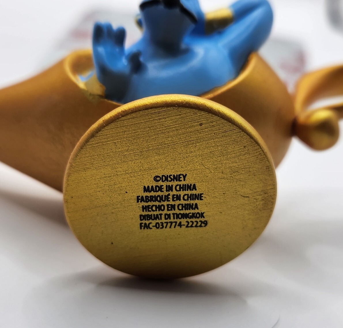 Disney Aladdin Lamp ブローチ Napier製 Disney Aladdin Lamp ブローチ Napier製 Disney Aladdin Lamp ブローチ