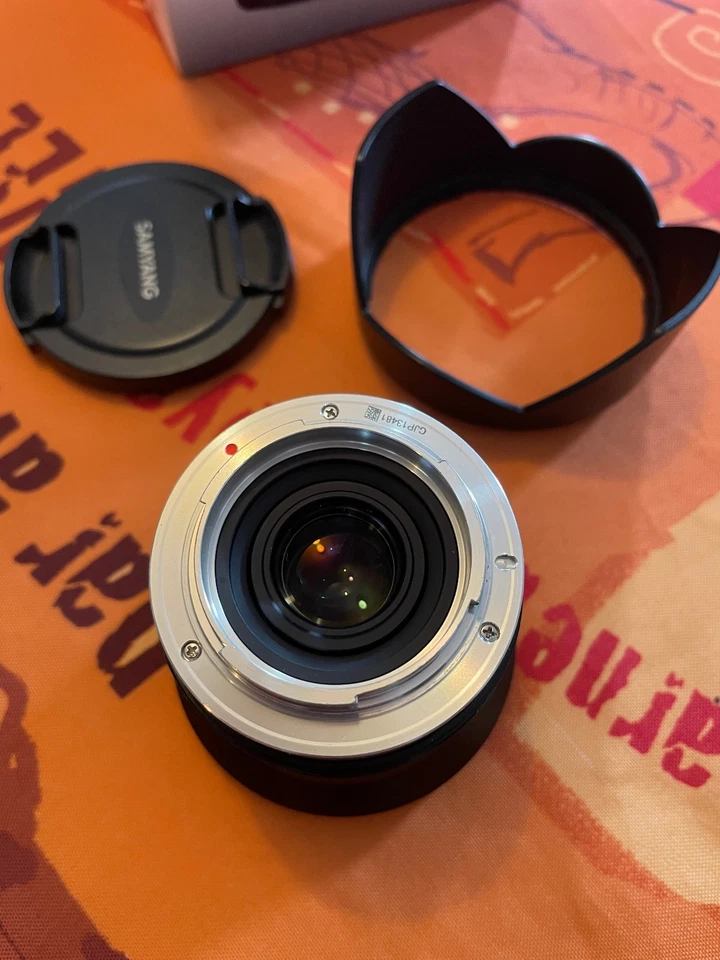 Samyang 12 mm f/2 NCS CS Objectif pour Fujifilm X - Noir - Photo 4/4