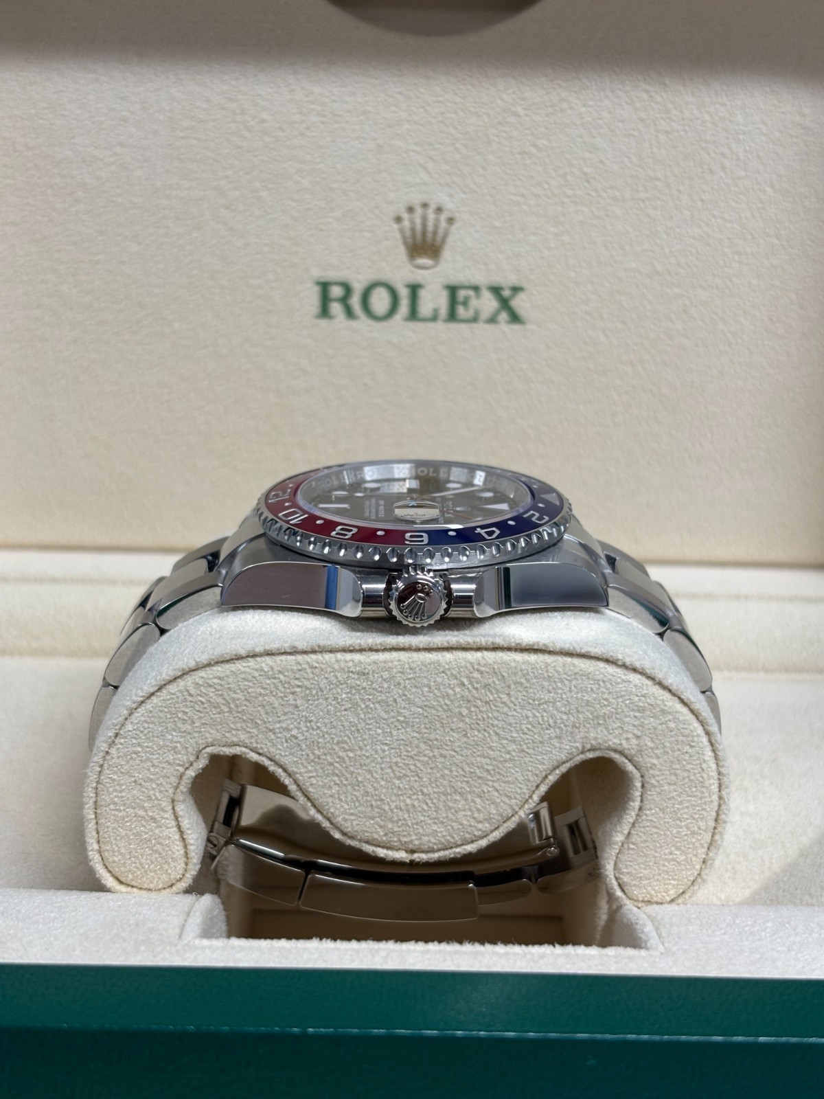 Rolex GMT Master II Pepsi 126710BLRO 2024 Brand new unworn image 5