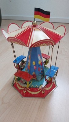**Nostalgisches Blechspielzeug** - Kirmes Karussell  - Made in Germany!