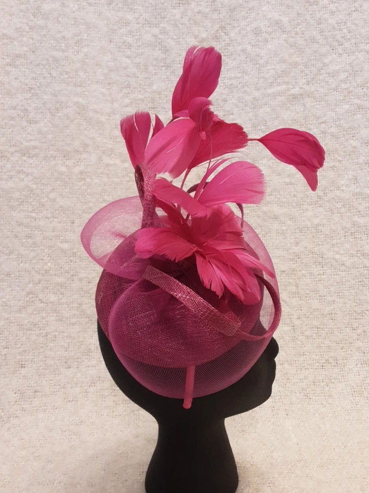 Fascinator Bright Raspberry Pink. Headband Style.Special Occasion Wedding Races - Image 2 of 4