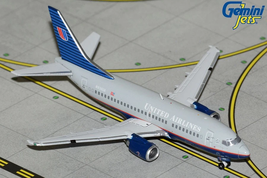 GeminiJets Boeing 737 1:400 Diecast Aircraft & Spacecraft for sale