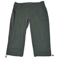 Columbia Omni-Shield Women's Olive Green Hiking Capris Size 6 Outdoor Pants