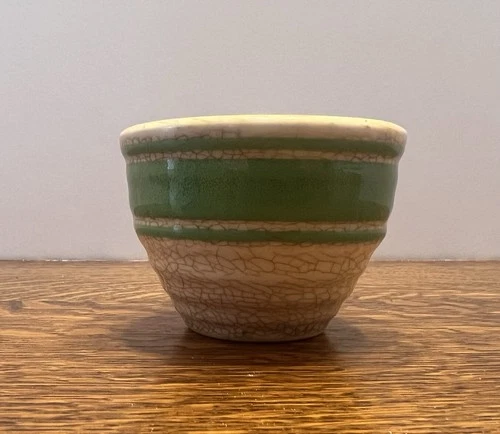 Hull beehive Yellowware green stripe custard cup