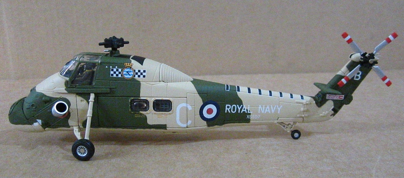 Picture 4 of 12