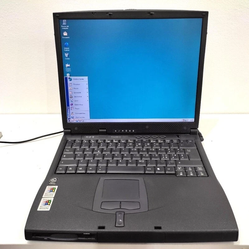 Notebook PC Computer ACER con Windows 98 Seriale Floppy Parallela PASCAL 21023 - Immagine 3 di 4