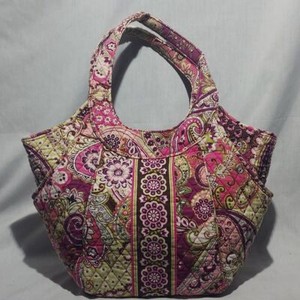 Vera Bradley Very Berry paisley quilted tote bag.