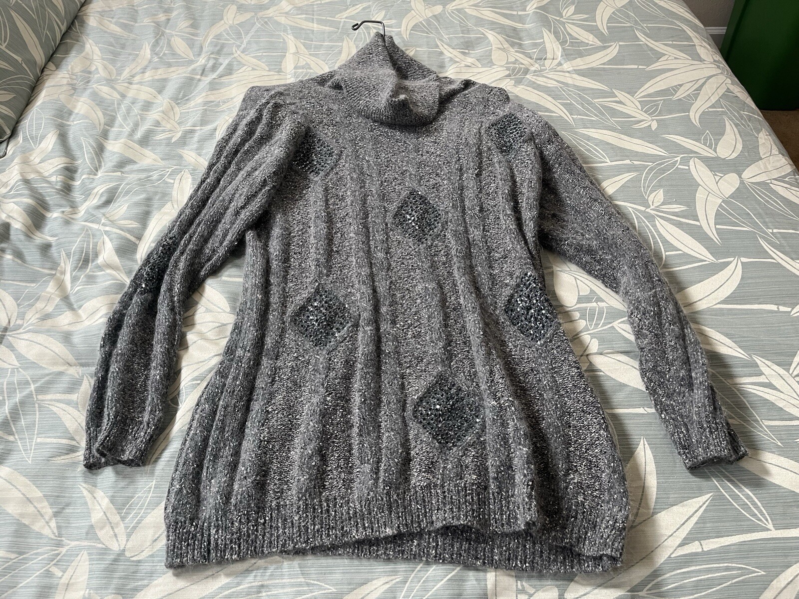 I.B. Diffusion sweater - image 1