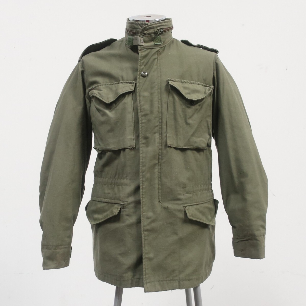 Vintage Vietnam War Era US Military M-65 OG-107 Field Jacket Size