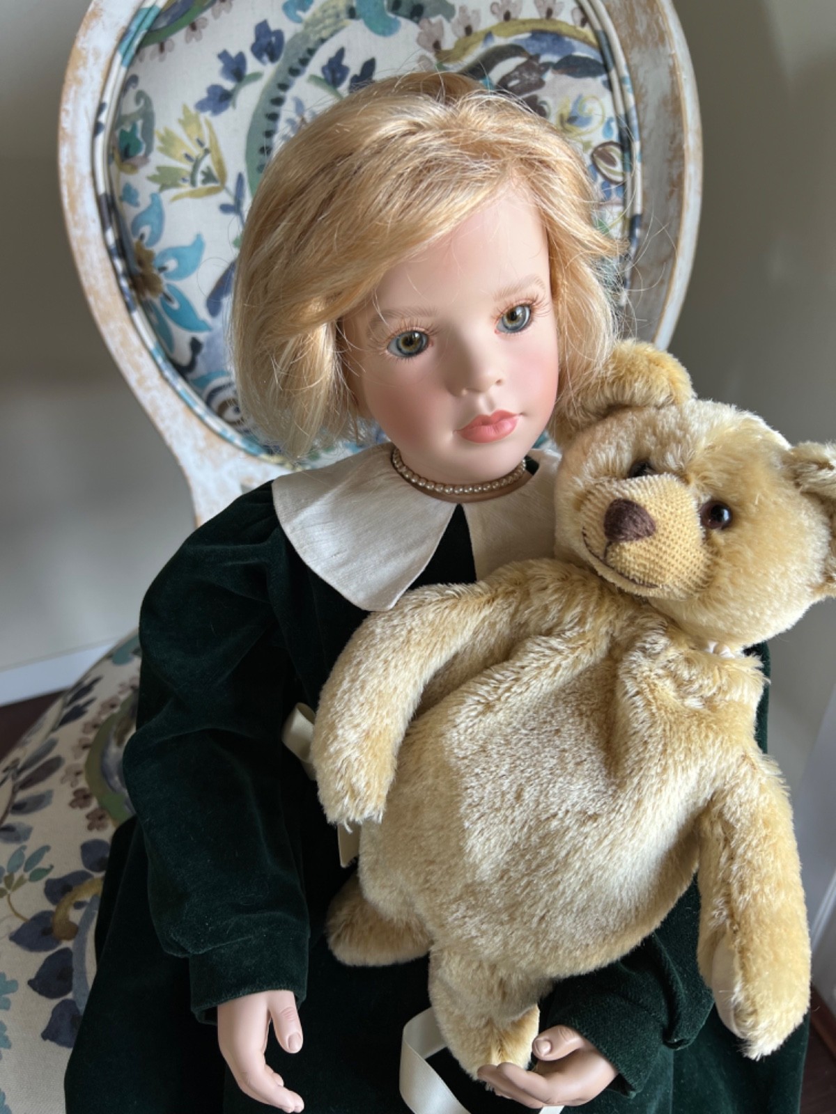 Vera Scholz, "Calisa"(manufactured in Waltershausen doll company)