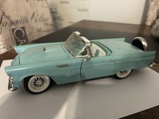 Modellauto Ford Thunderbird perfekt erhalten 1 : 18 Jahr 1992 aus Metall