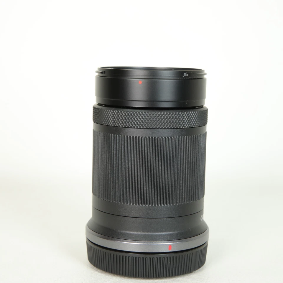 Canon RF-S 55-210mm F5-7.1 IS STM AF Zoom Lens, Never Used, Mint Confition - Image 2 of 4