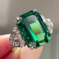 Elegant 925 Sterling Silver Green Peridot Charms Wedding Engagement Ring Size 8
