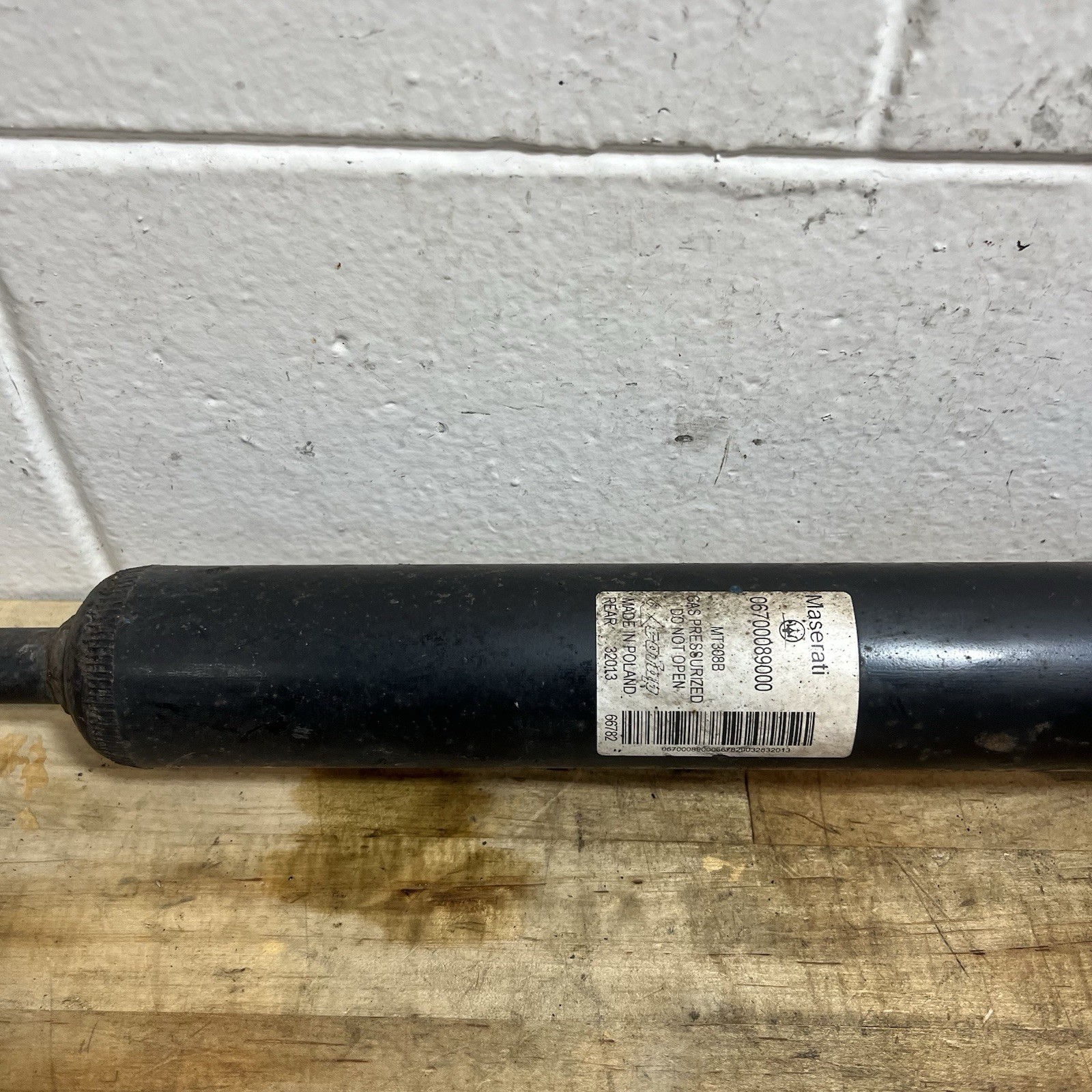 2014-2017 Maserati Ghibli Rear Right Pass Shock Strut Absorber AWD OEM