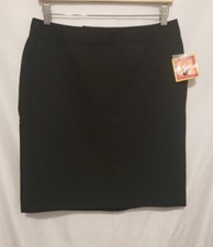 Isaac Mizrahi Target Pencil Skirt Sz 10 Black Pinstripe Side Pockets Back Slit