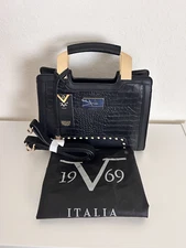 VERSACE 19V69 ITALIA ABBIGLIAMENTO SPORTIVO SLR, NEW WITH TAGS ON! 