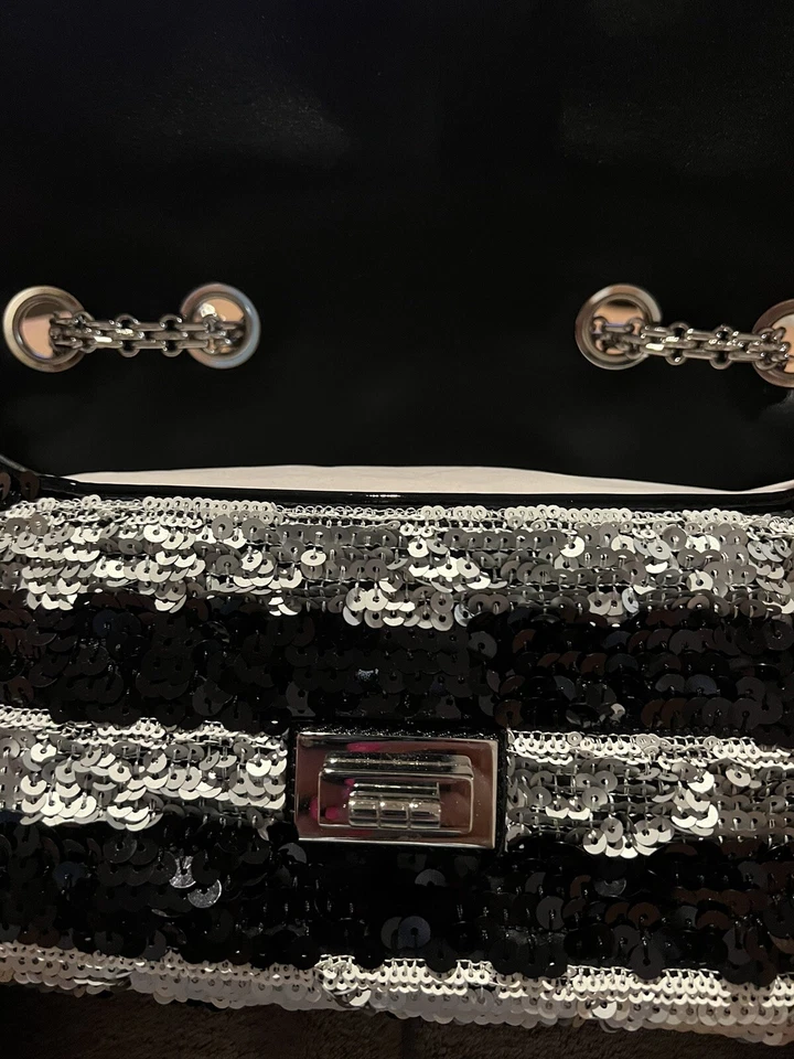 Bolso Chanel 2.55 Lentejuelas Solapa Única Doble Cadena Negro Y Plata Metal Serie 15 Foto 4 de 4