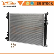 Radiator for 06-10 Dodge Charger 05-10 Chrysler 300 2.7L 3.5L 5.7L V6 V8 Q2766