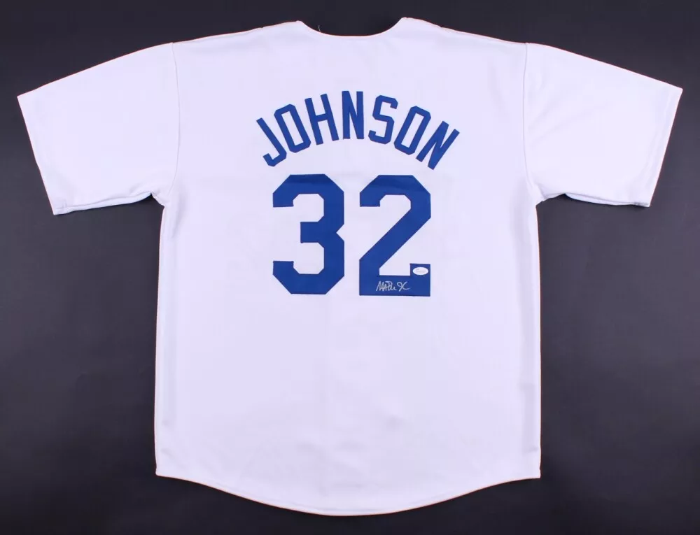 Magic johnson hotsell signed jersey ebay