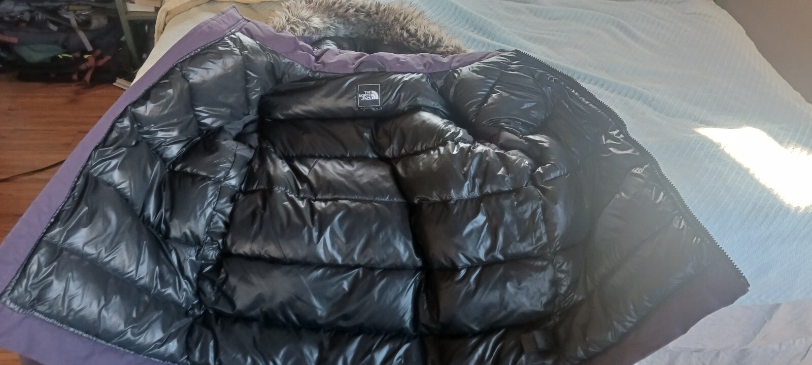 North face down jacket - men's medium - image 3