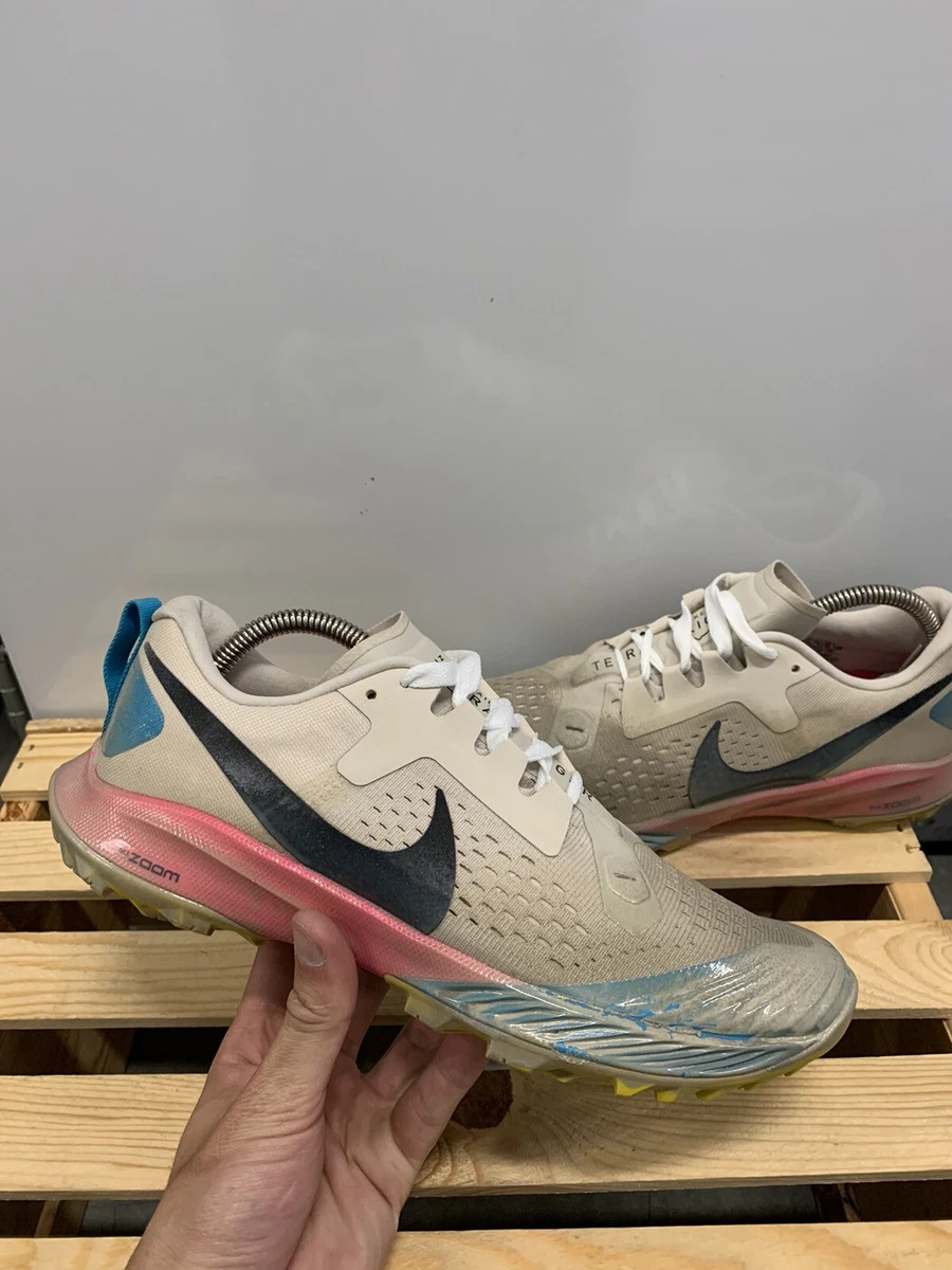 Nike Sample Air Zoom Terra Kiger 5 Pink Trail Running Shoe Size 8