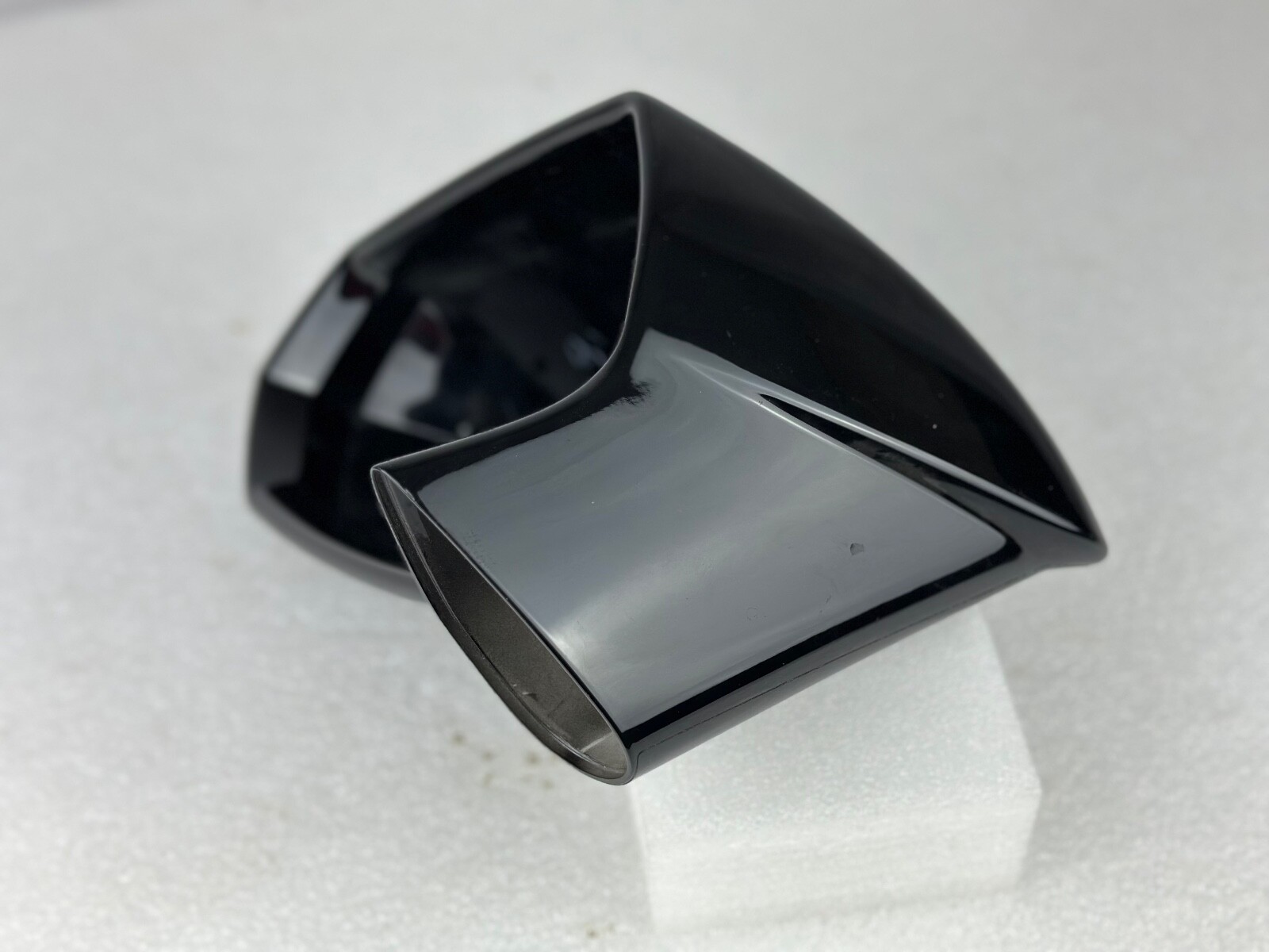 2010-14 Lamborghini Gallardo LP560 LEFT DRIVER SIDE MIRROR HOUSING COVER OEM