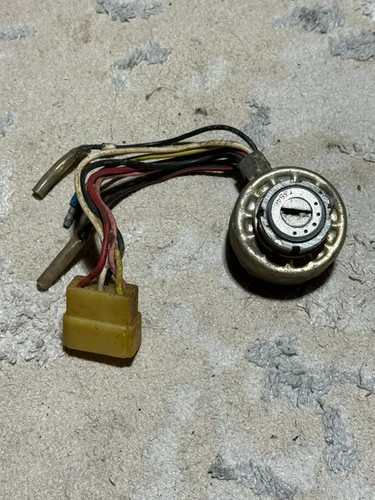 Vintage Honda CA77 CA72 Dream 305 250 Ignition Switch Key Cylinder T3546 OEM