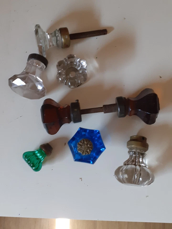 Poignées , boutons de porte en verre - Photo 1/4