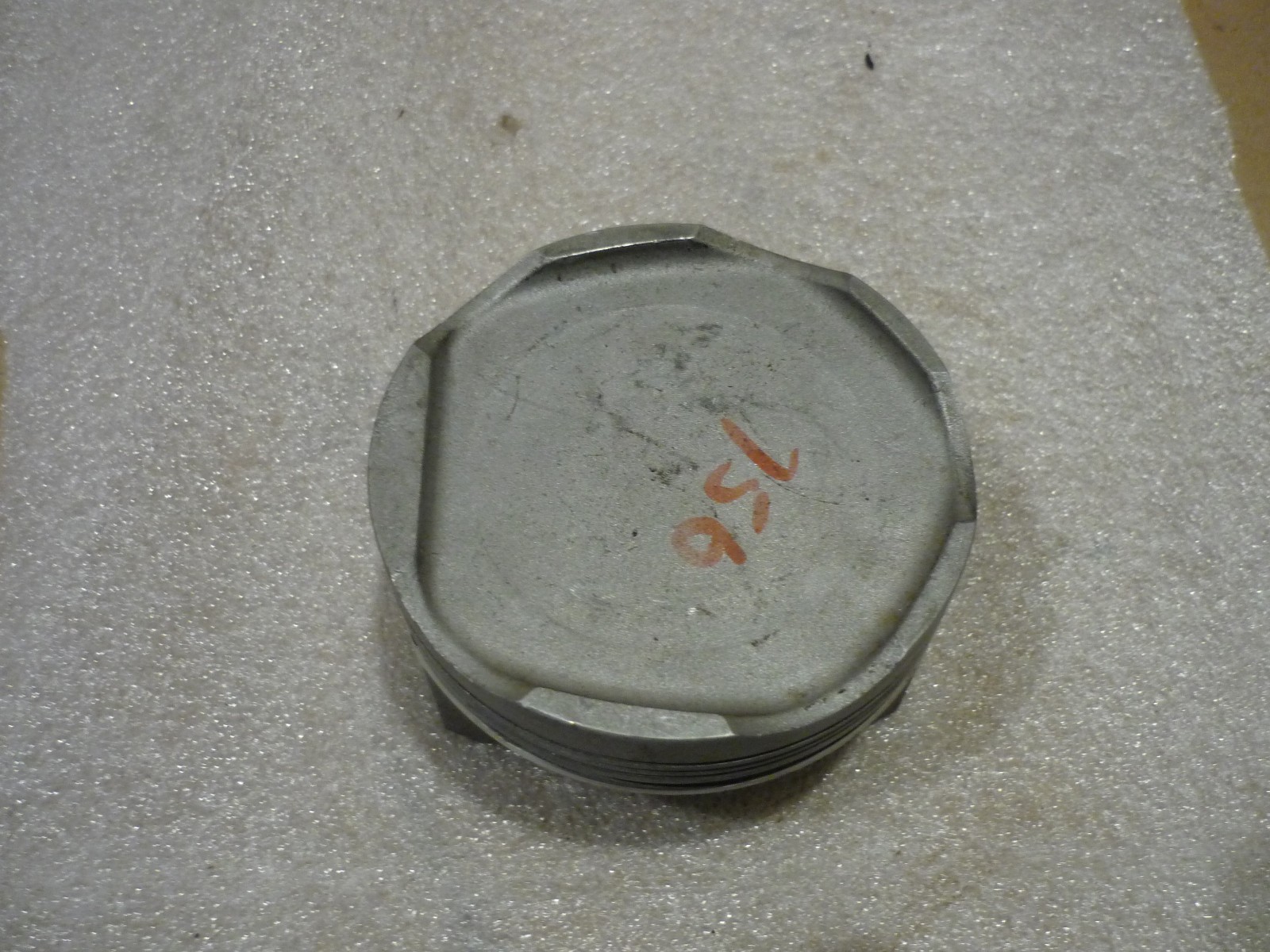 Ferrari 360 - Piston- P/N 179510