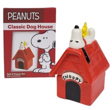 Peanuts: Snoopy + Woodstock auf der Hundehüt...