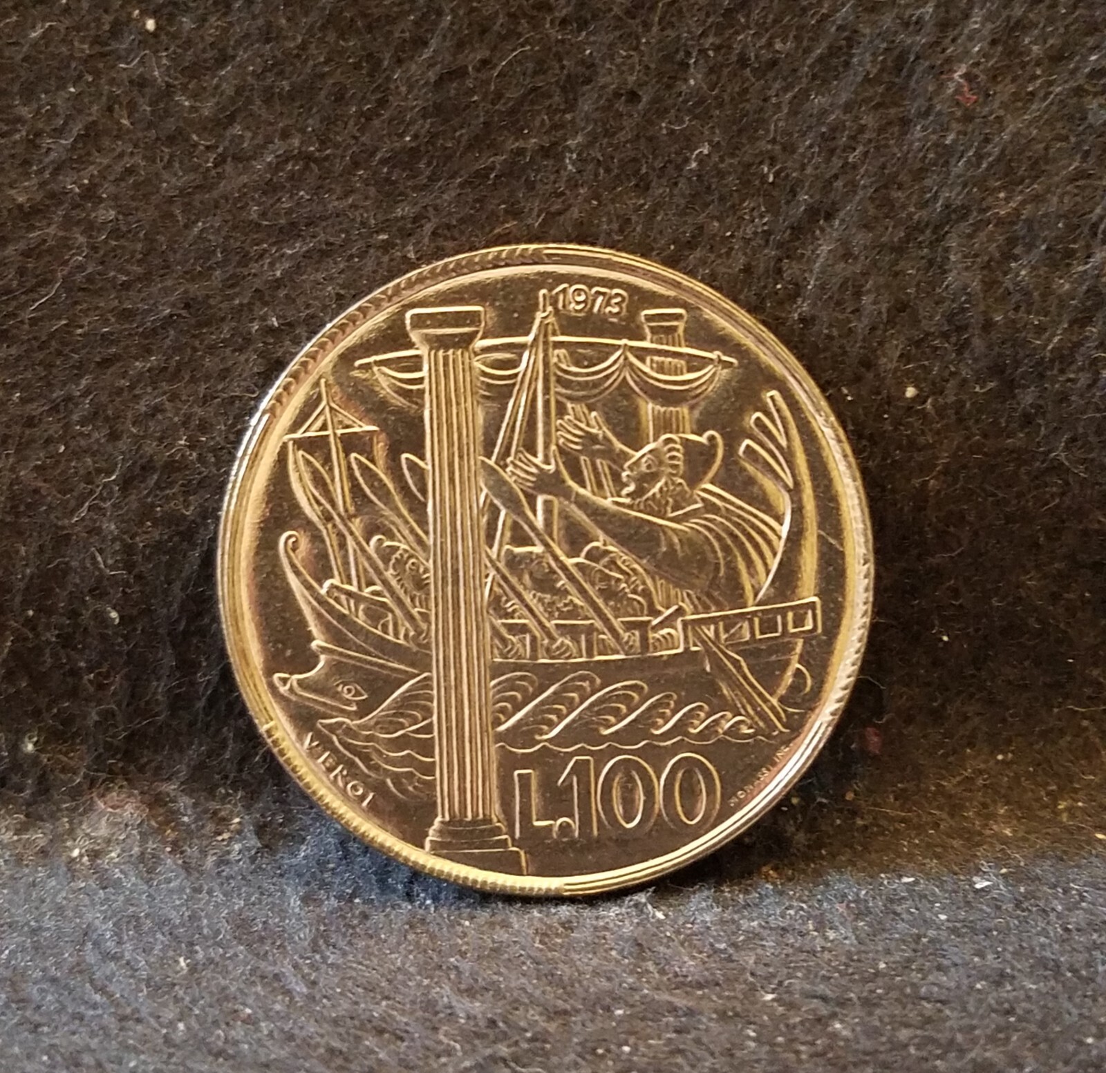 Picture 1 of 6