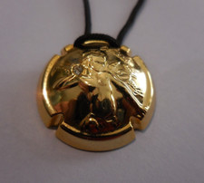 PENDENTIF DE COLLECTION P- MORABITO FINEMENT DORE, CHAMPAGNE AMOUR DE DEUTZ,TBEG