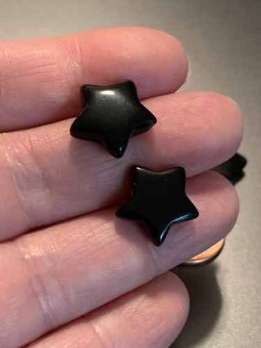 PAIR of Vintage NOS Carved BLACK ONYX GEMSTONE STAR SHAPE STARS 15mm BEADS